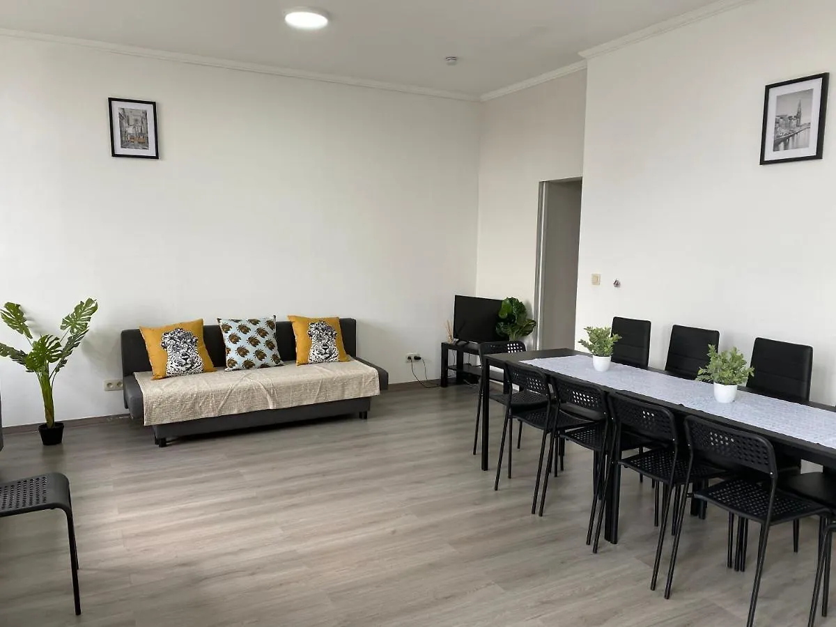Apartments Plantin 3 Sleeping Rooms 2 Bathrooms. Antwerpen Belgien